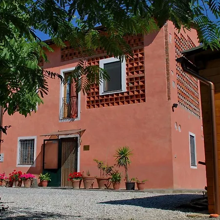 Ospitalita Rurale L'uccelliera 3* Lucca