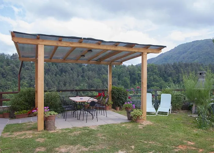 Ospitalita Rurale L'uccelliera Bed & Breakfast 3*